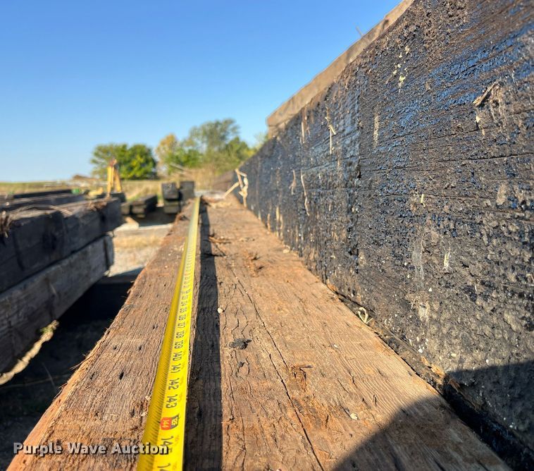 image for item LC9263 Approximately 16 wood beams