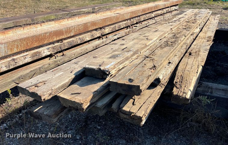 image for item LC9265 Approximately 24 wood planks