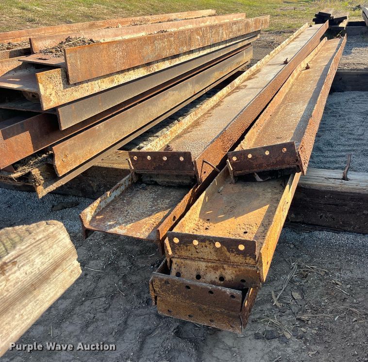 image for item LC9266 Approximately 7 steel I-beams