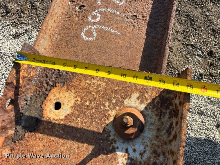 image for item LC9266 Approximately 7 steel I-beams