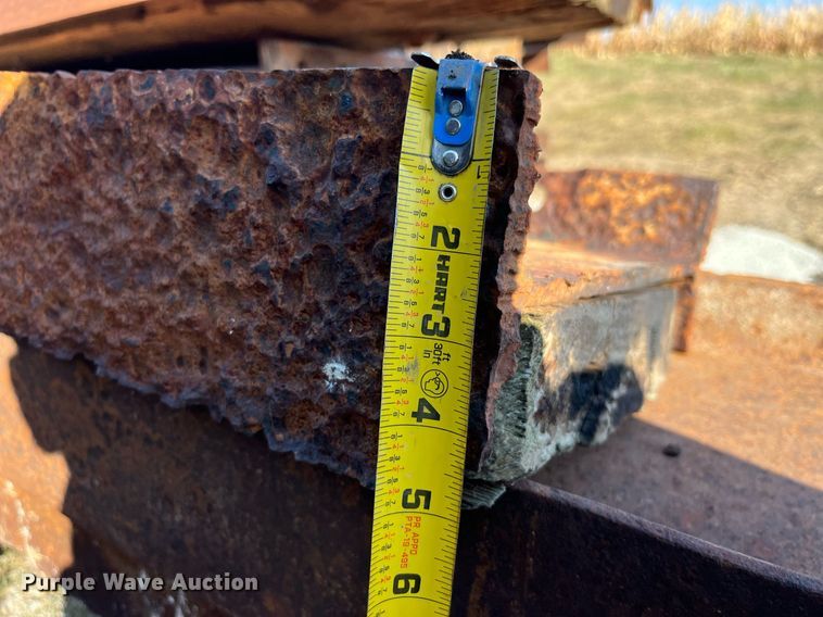 image for item LC9266 Approximately 7 steel I-beams