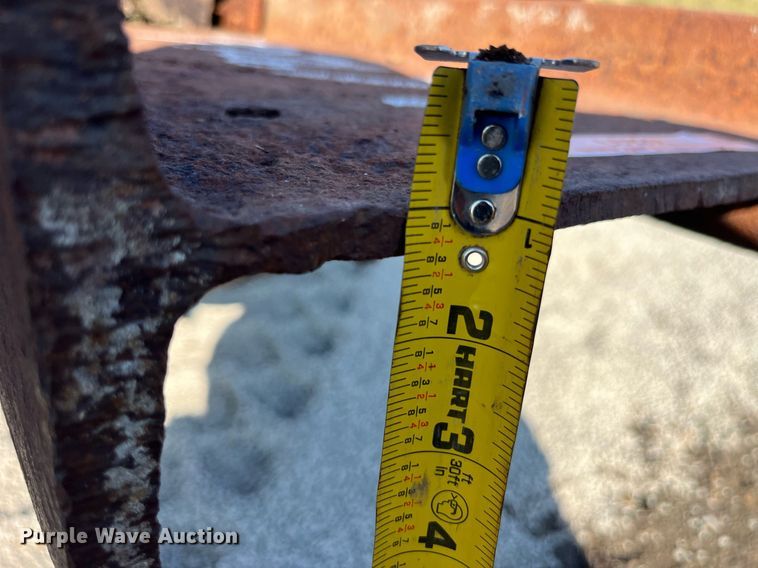 image for item LC9266 Approximately 7 steel I-beams