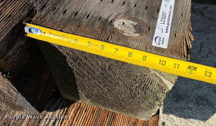 image for item LC9267 Approximately 10 wood beams