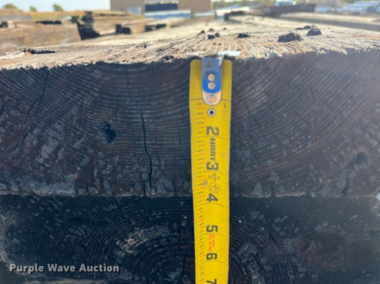 image for item LC9275 Approximately 10 wood planks