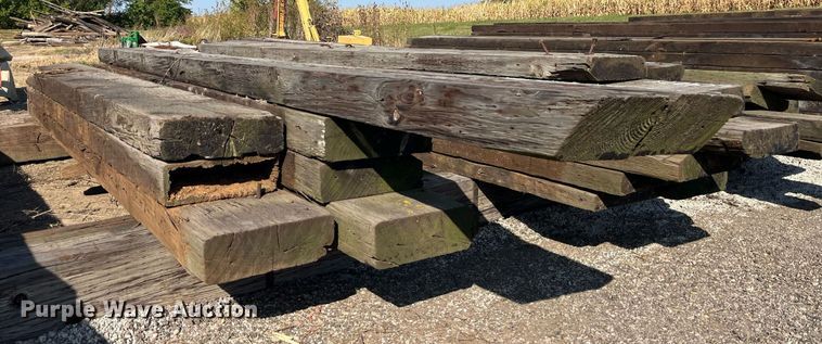 image for item LC9276 Approximately 7 wood planks