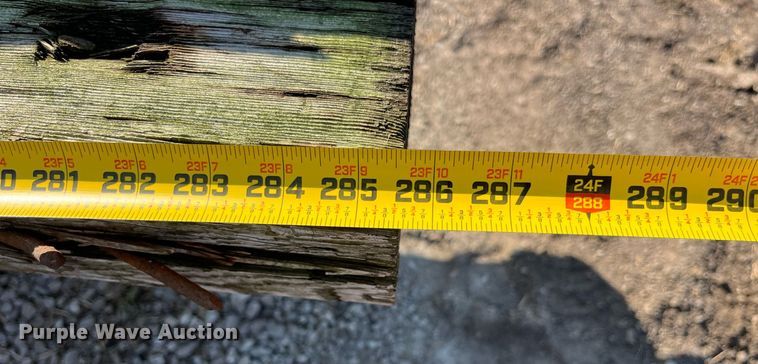 image for item LC9277 Approximately 14 wood planks
