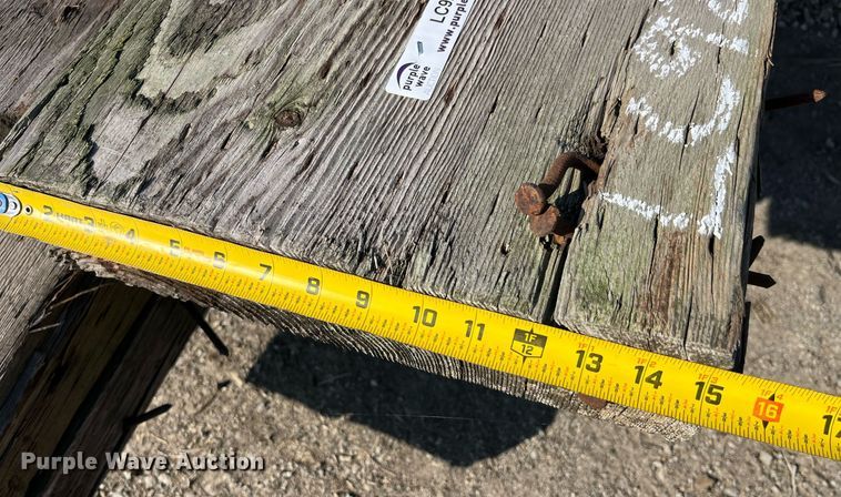 image for item LC9277 Approximately 14 wood planks