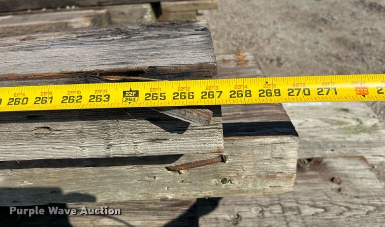 image for item LC9277 Approximately 14 wood planks