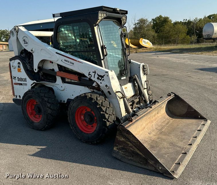 image for item MS9810 2012 Bobcat  S750 skid steer loader