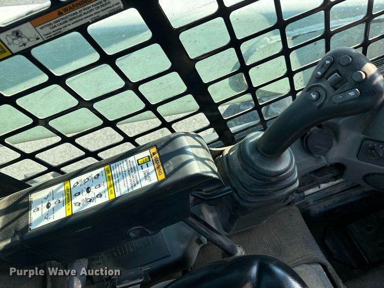 image for item MS9810 2012 Bobcat  S750 skid steer loader