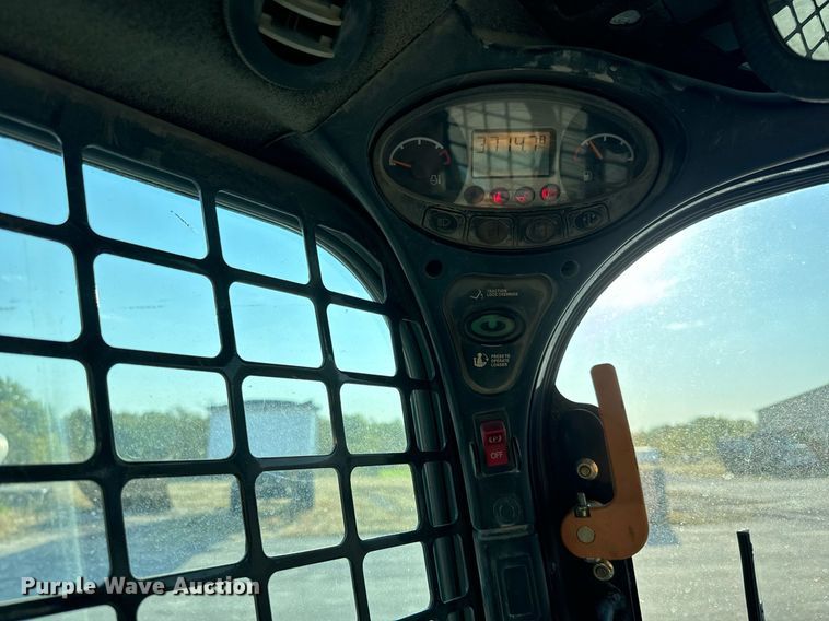 image for item MS9810 2012 Bobcat  S750 skid steer loader