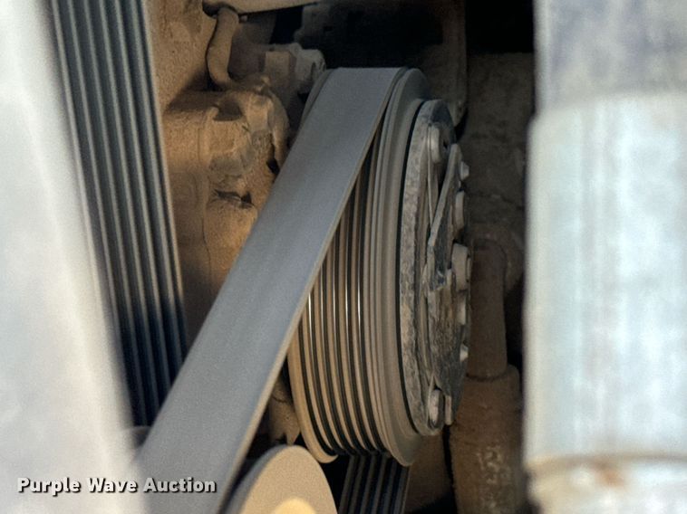 image for item MS9810 2012 Bobcat  S750 skid steer loader