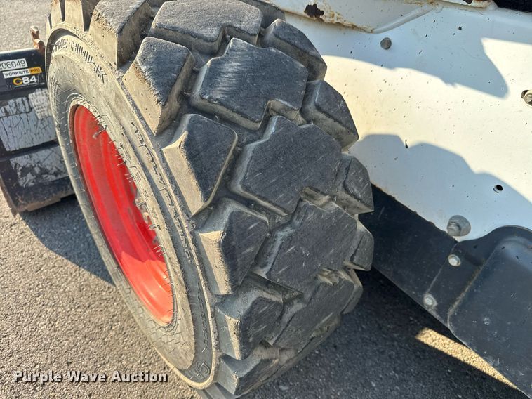 image for item MS9810 2012 Bobcat  S750 skid steer loader