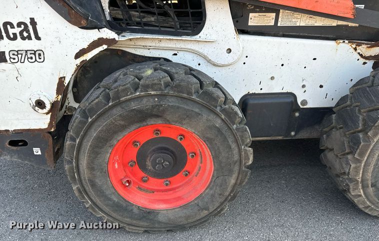 image for item MS9810 2012 Bobcat  S750 skid steer loader