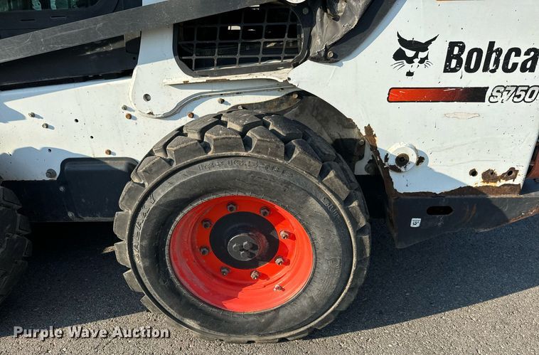 image for item MS9810 2012 Bobcat  S750 skid steer loader