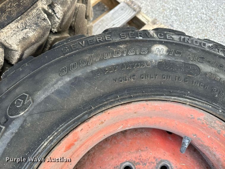 image for item MS9810 2012 Bobcat  S750 skid steer loader