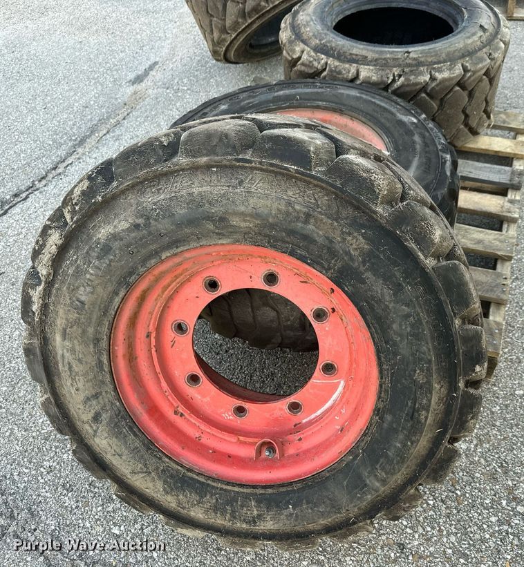 image for item MS9810 2012 Bobcat  S750 skid steer loader