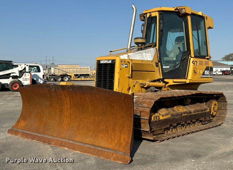 image for item MS9811 2002 Caterpillar  D5G dozer