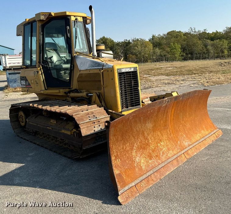 image for item MS9811 2002 Caterpillar  D5G dozer