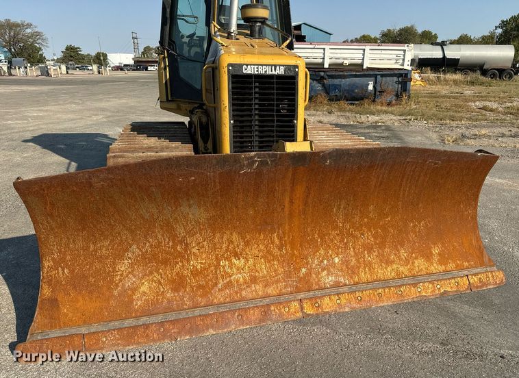 image for item MS9811 2002 Caterpillar  D5G dozer