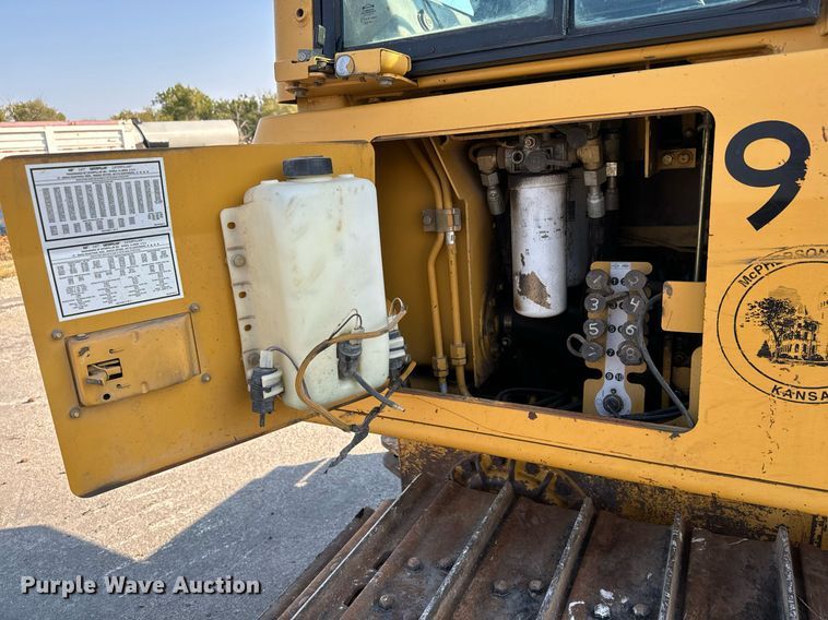 image for item MS9811 2002 Caterpillar  D5G dozer