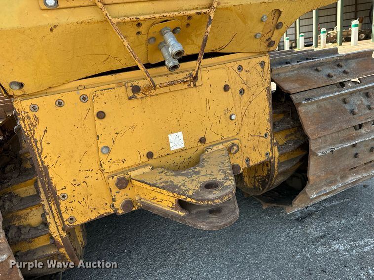 image for item MS9811 2002 Caterpillar  D5G dozer