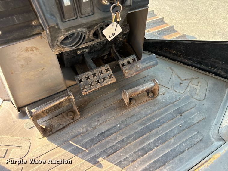 image for item MS9811 2002 Caterpillar  D5G dozer