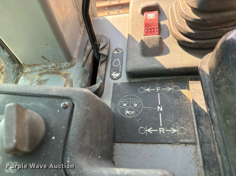 image for item MS9811 2002 Caterpillar  D5G dozer