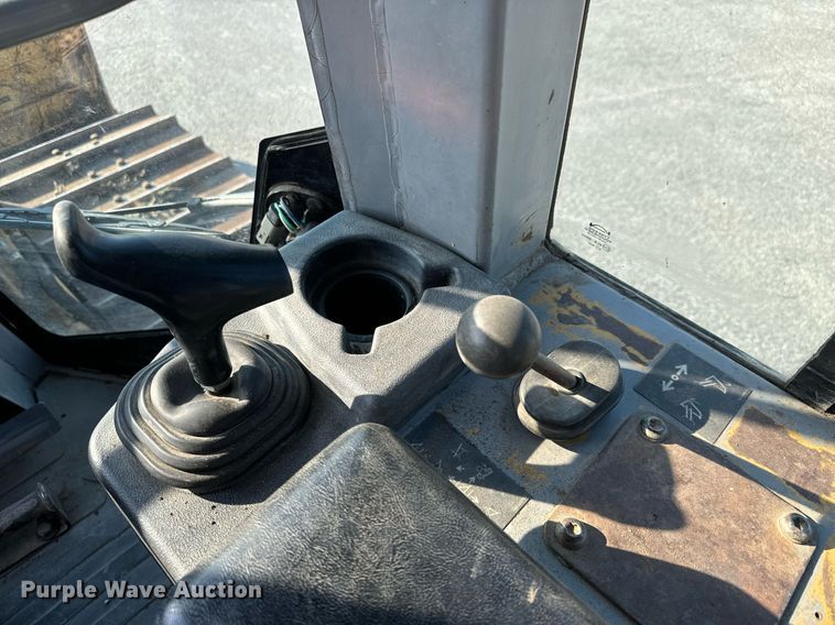 image for item MS9811 2002 Caterpillar  D5G dozer