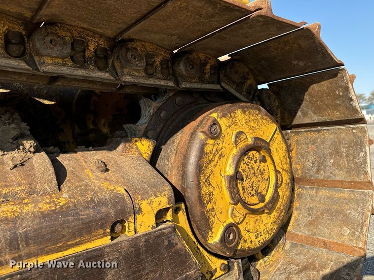 image for item MS9811 2002 Caterpillar  D5G dozer