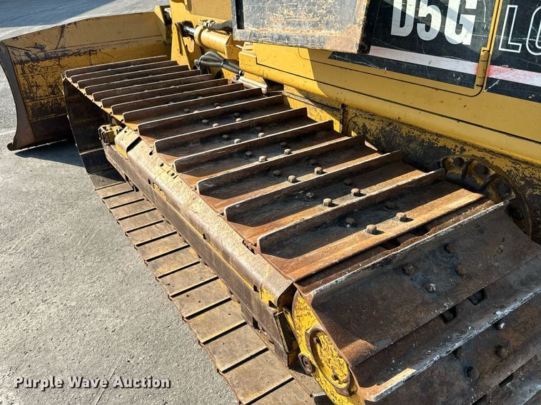 image for item MS9811 2002 Caterpillar  D5G dozer