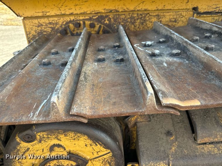 image for item MS9811 2002 Caterpillar  D5G dozer