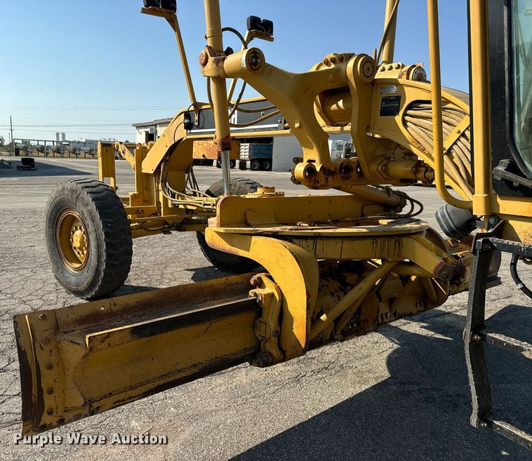 image for item MS9813 2003 Caterpillar 140H VHP Plus motor grader