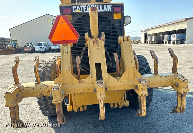 image for item MS9813 2003 Caterpillar 140H VHP Plus motor grader