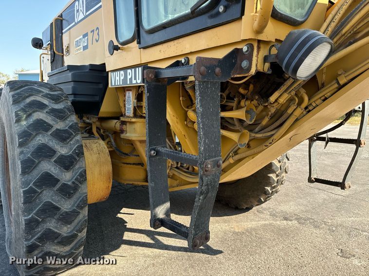 image for item MS9813 2003 Caterpillar 140H VHP Plus motor grader