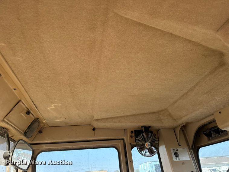 image for item MS9813 2003 Caterpillar 140H VHP Plus motor grader