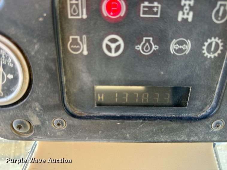 image for item MS9813 2003 Caterpillar 140H VHP Plus motor grader