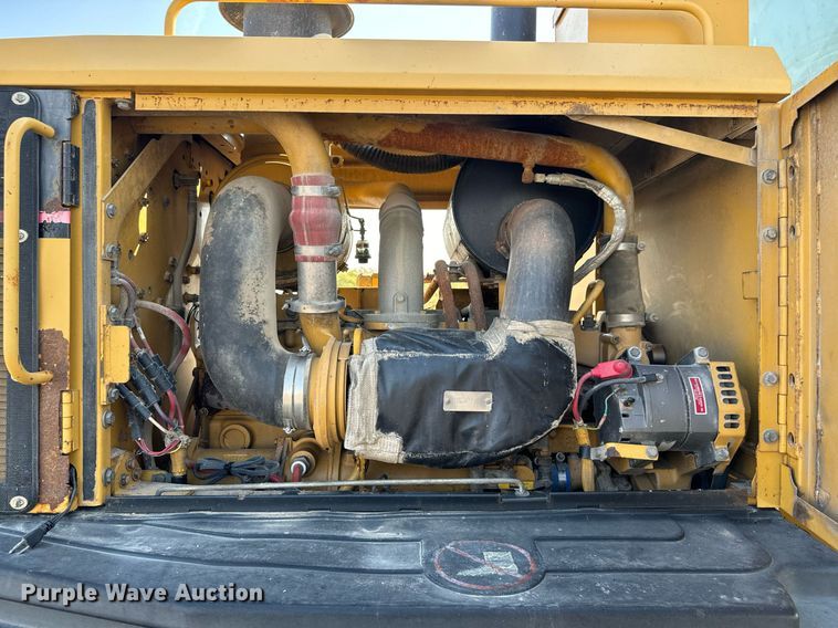 image for item MS9813 2003 Caterpillar 140H VHP Plus motor grader