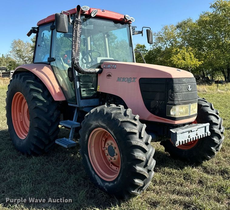 image for item MS9828 2008 Kubota  M108X MFWD tractor
