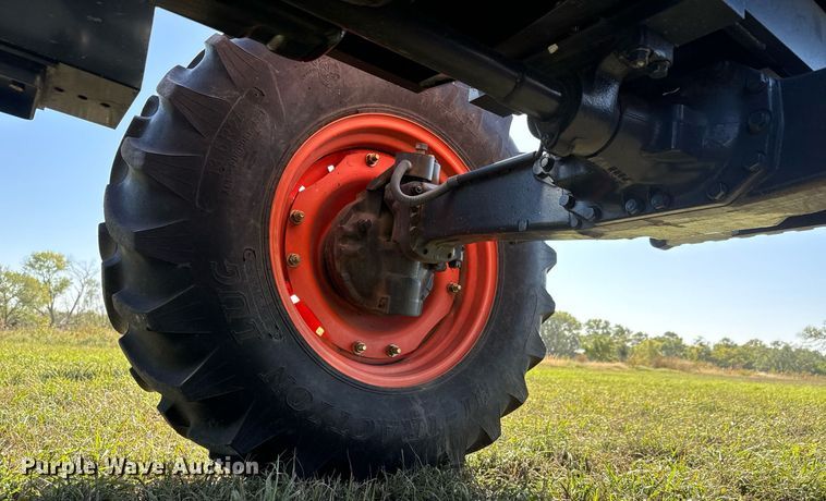 image for item MS9828 2008 Kubota  M108X MFWD tractor