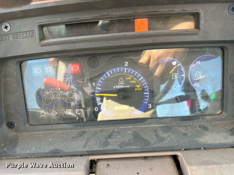 image for item MS9828 2008 Kubota  M108X MFWD tractor