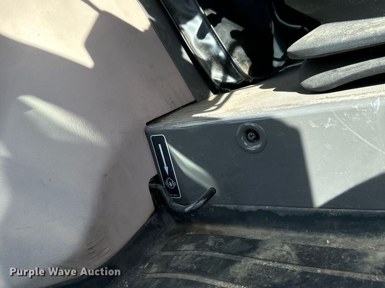 image for item MS9828 2008 Kubota  M108X MFWD tractor