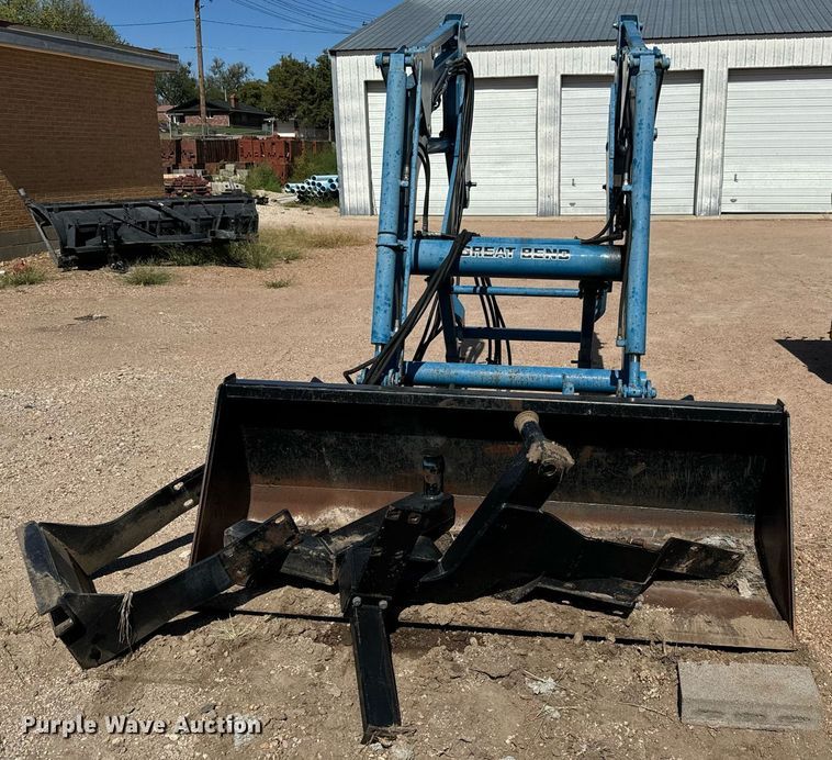 image for item MV9232 Great Bend  870 loader