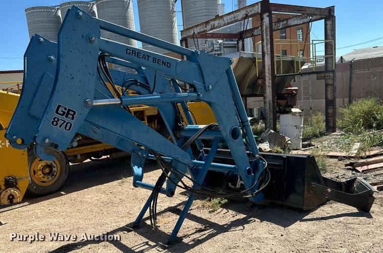 image for item MV9232 Great Bend  870 loader