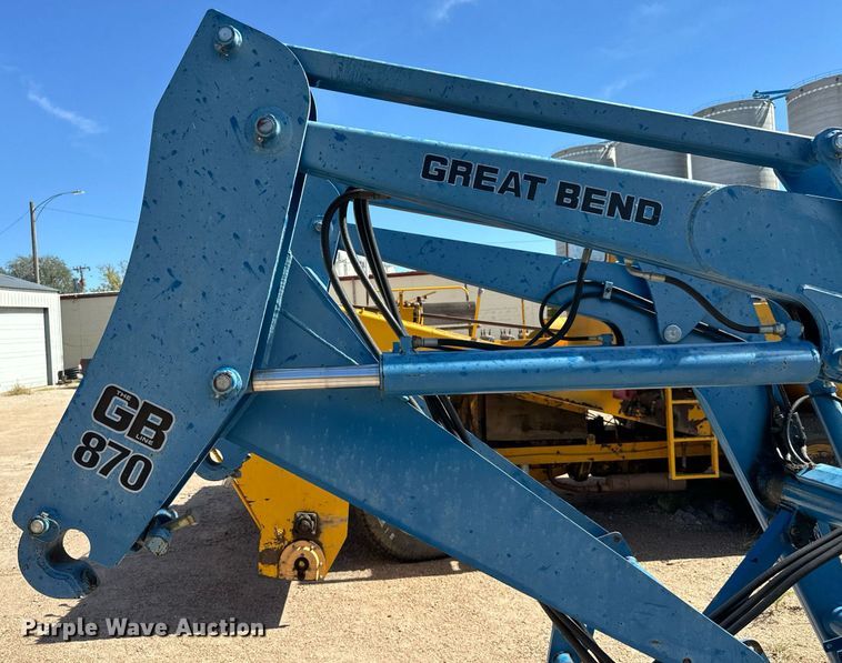 image for item MV9232 Great Bend  870 loader