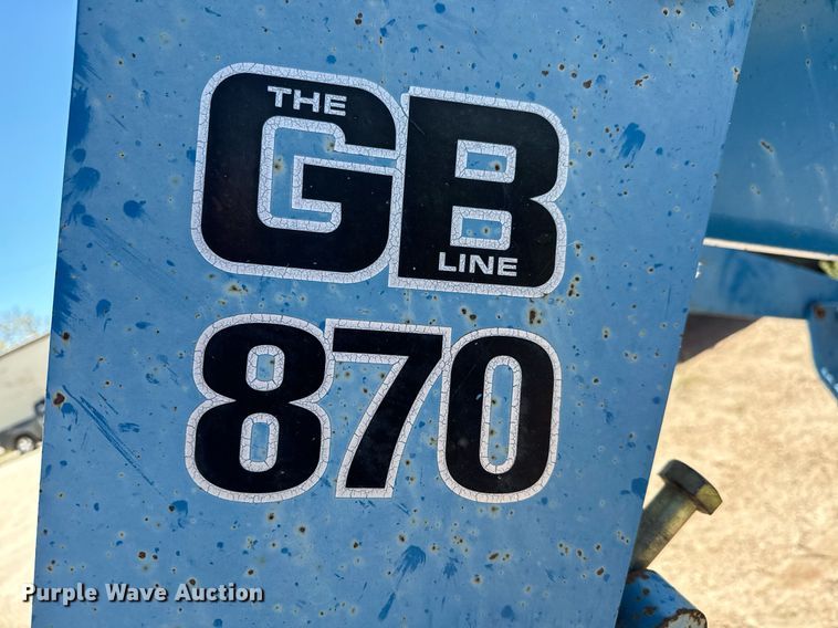 image for item MV9232 Great Bend  870 loader