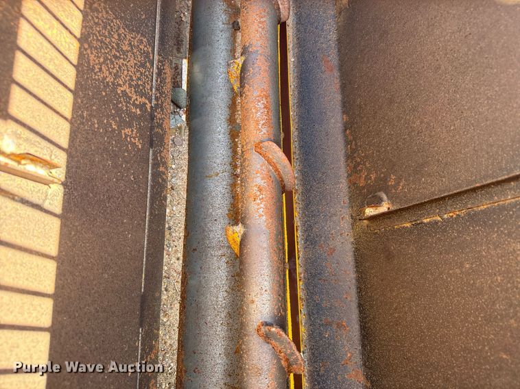 image for item MV9233 Koehring SPK-H chip spreader