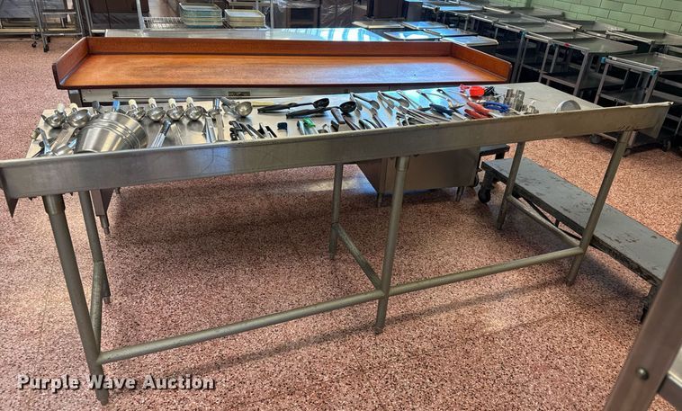 image for item MV9274 Restaurant equipment 