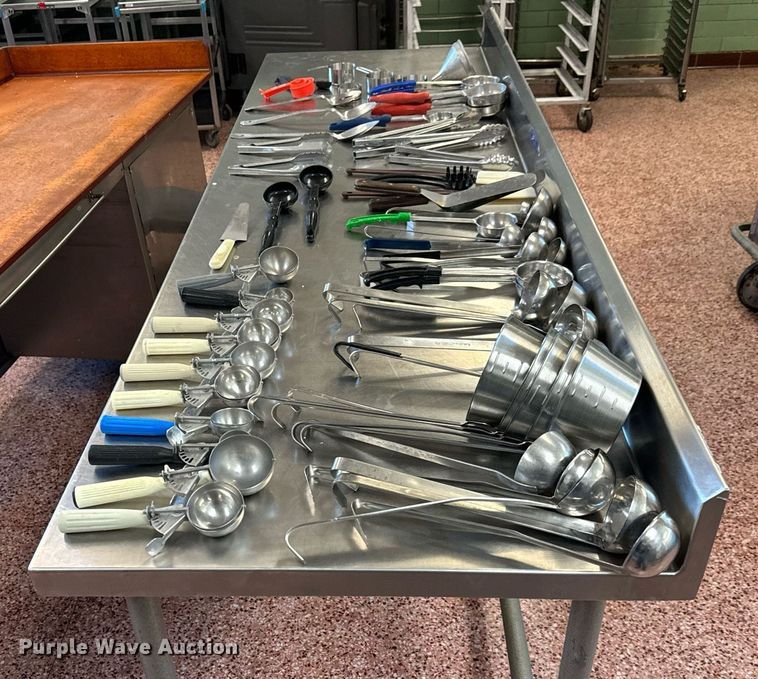 image for item MV9274 Restaurant equipment 