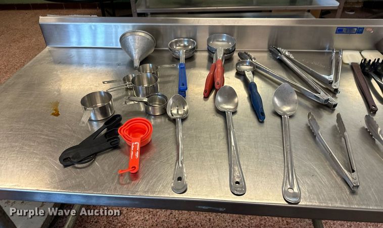 image for item MV9274 Restaurant equipment 